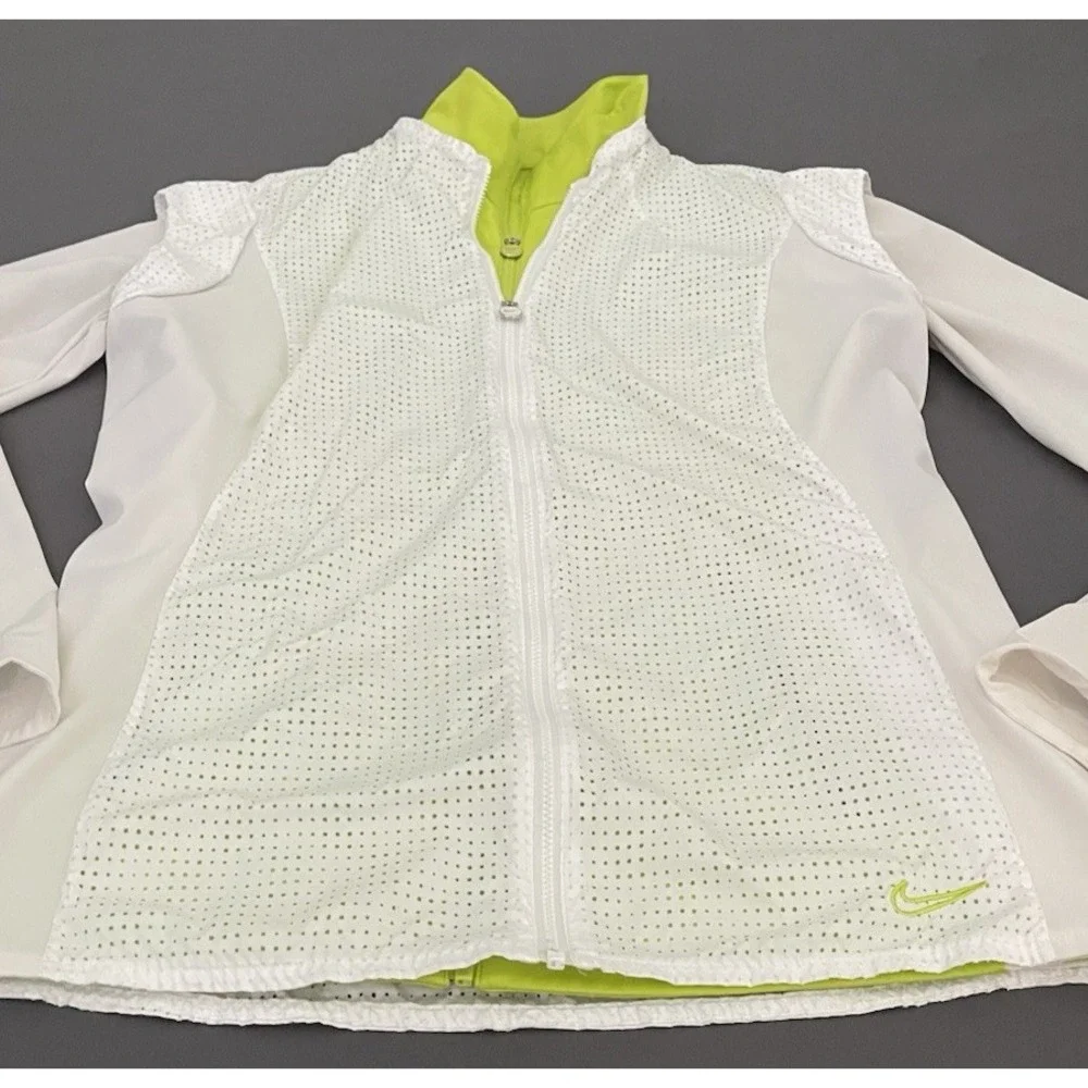 Nike womens medium